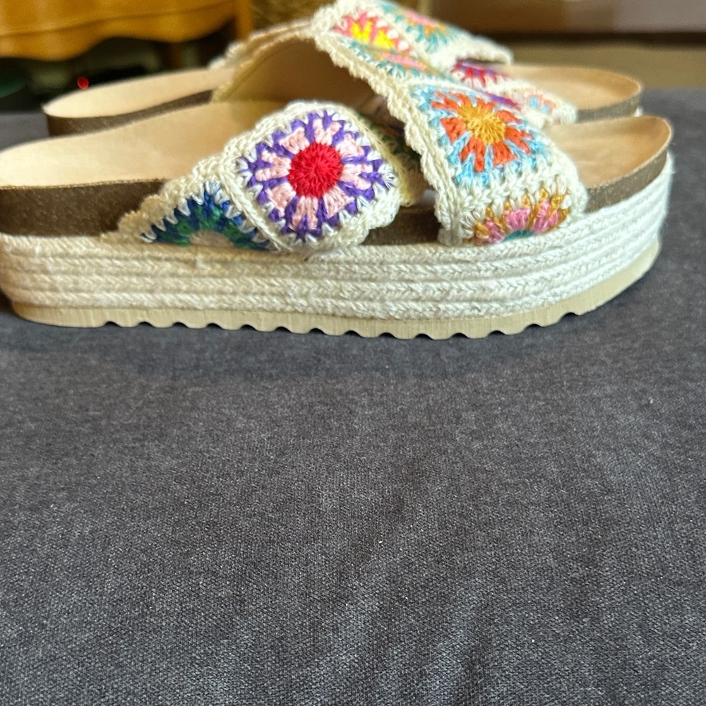 Dirty Laundry Colorful Crochet Platform Sandals - Picture 5 of 7